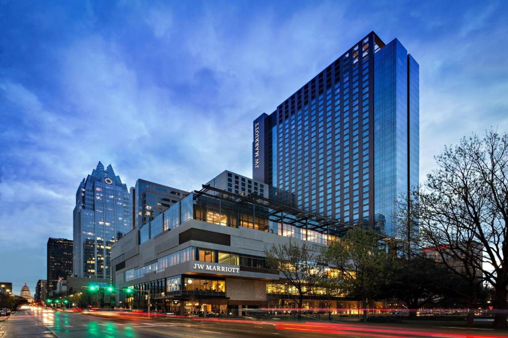 Congress Avenue Historic District Hotel | JW Marriott Austin