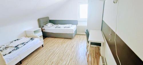 Konigstadten Apartment | Königstätten13