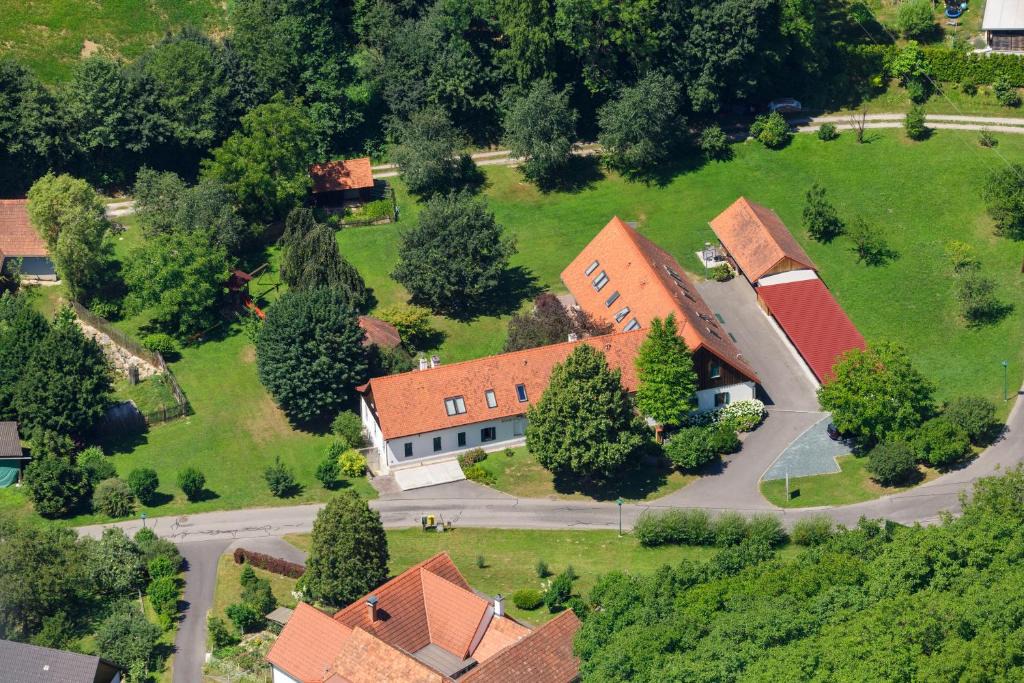Gemeinde Hohenbrugg-Weinberg House | Kürbishof Gartner