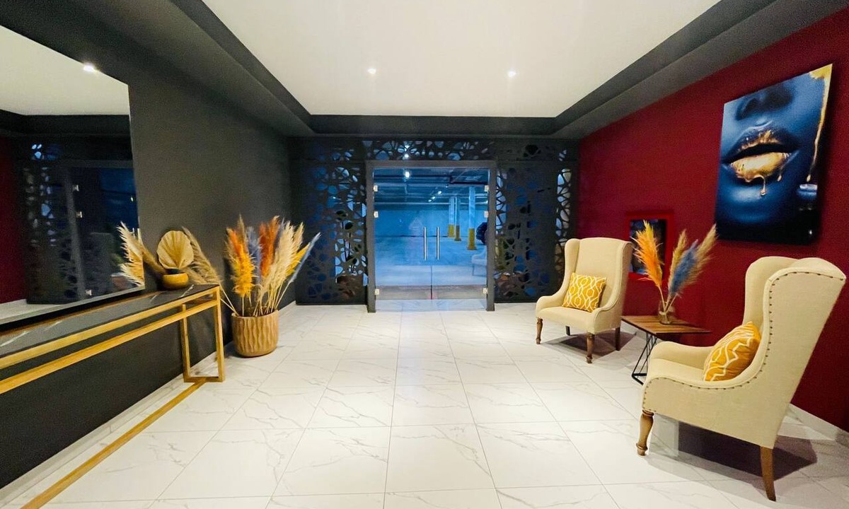 Leon Hotel | K Hotel