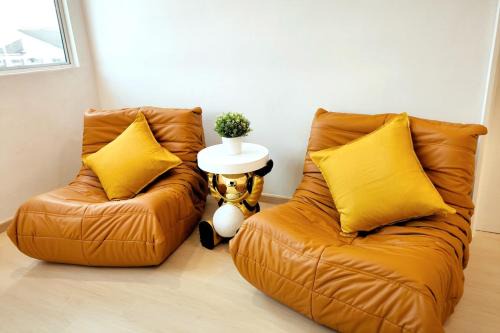 Larut House | K Room Homestay at Taiping