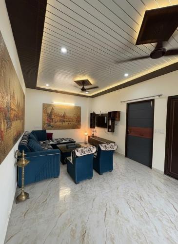 Varanasi Apartment | Kaashi Courtyard