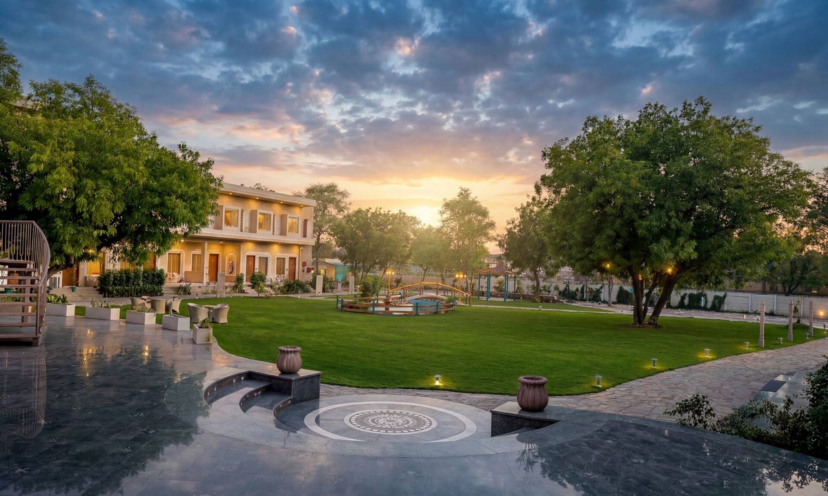 Mathura Resort | Kadamb Kuteer Vrindavan