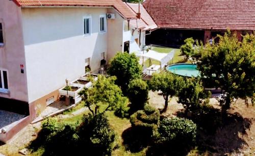 Ormoz House | Kajžarka