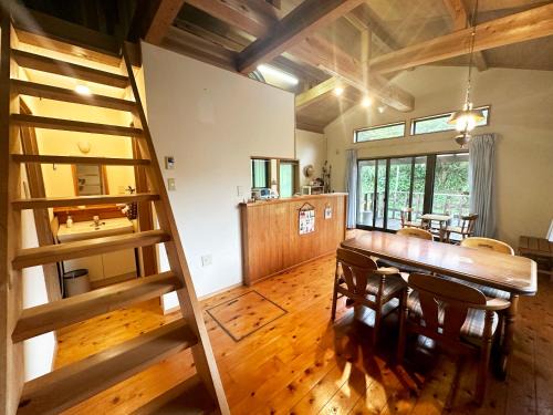 Mie Prefecture House | kakiha