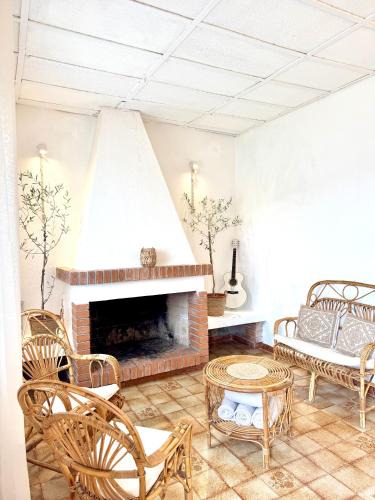 Marceddi House | Kalma - Beachfront Slow Life at Fisherman Village