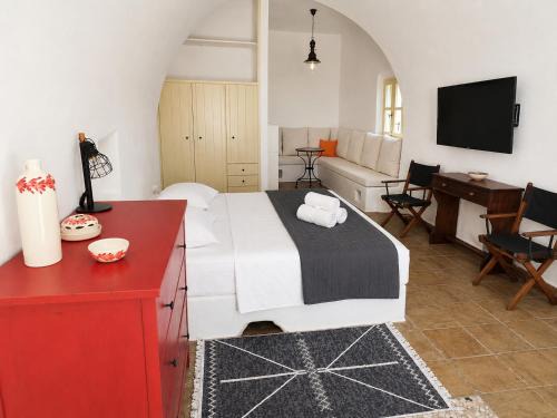 Aroniadika Apartment | Kamara Nest - More than a stay