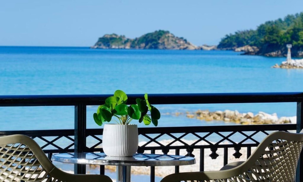 Chrisi Akti Hotel | Kamelia & Semeli Hotel