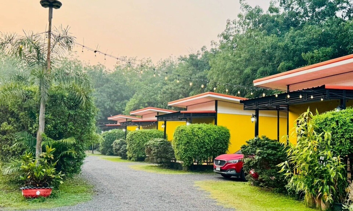Ban Dung Hotel | Kanyaphat Gardenview Resort