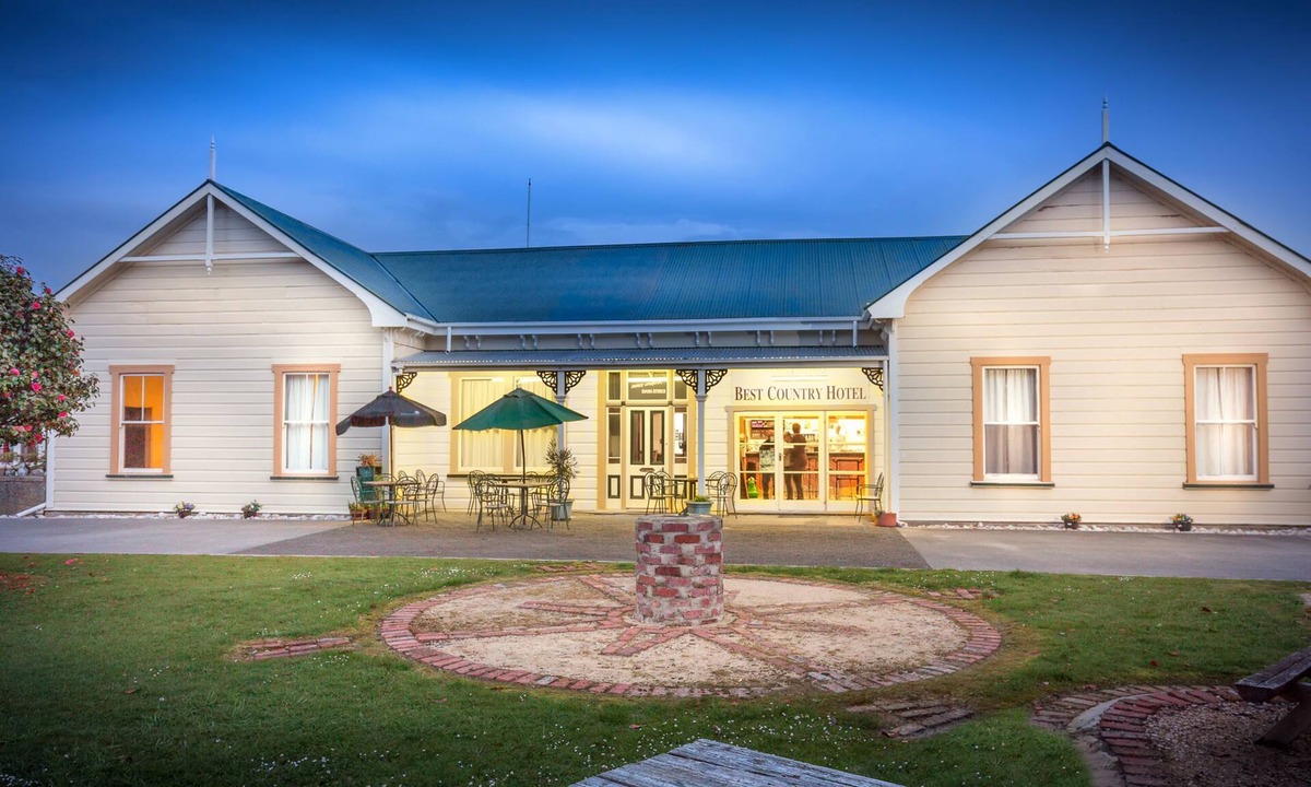 Karamea Hotel | Karamea Hotel