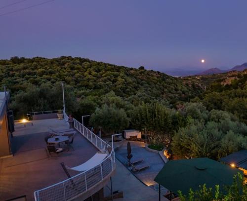 Katochori House | Karel house