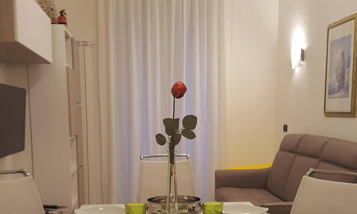 Albate Apartment | Karina House - Como