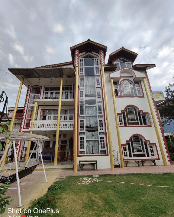 Srinagar Apartment | Kashmir Paradise