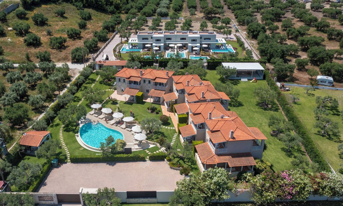 Haniotis Villa | Kassandra Villas