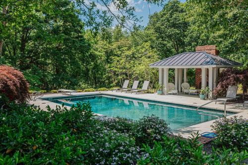 Waynesboro House | Kateri