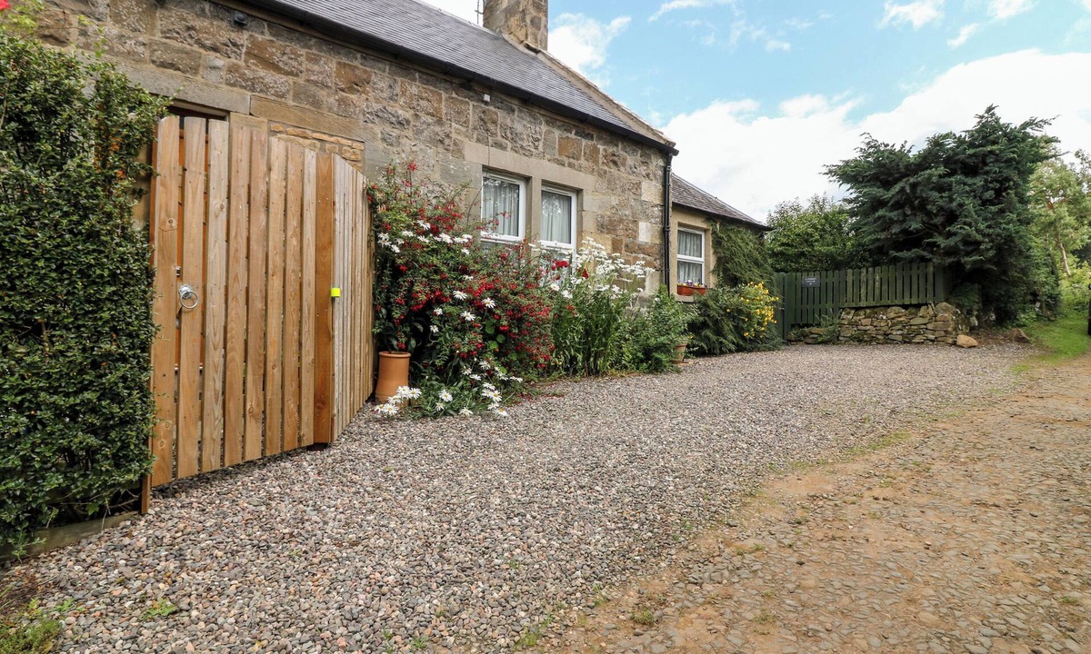 Cupar Cottage | Katmoget Cottage