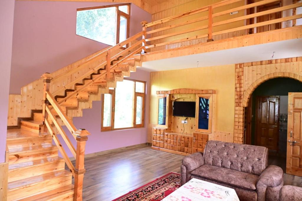 Chachyot House | Kavya Home Stay
