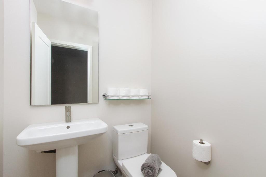 Roseville - Fleet Ridge House | Keats II