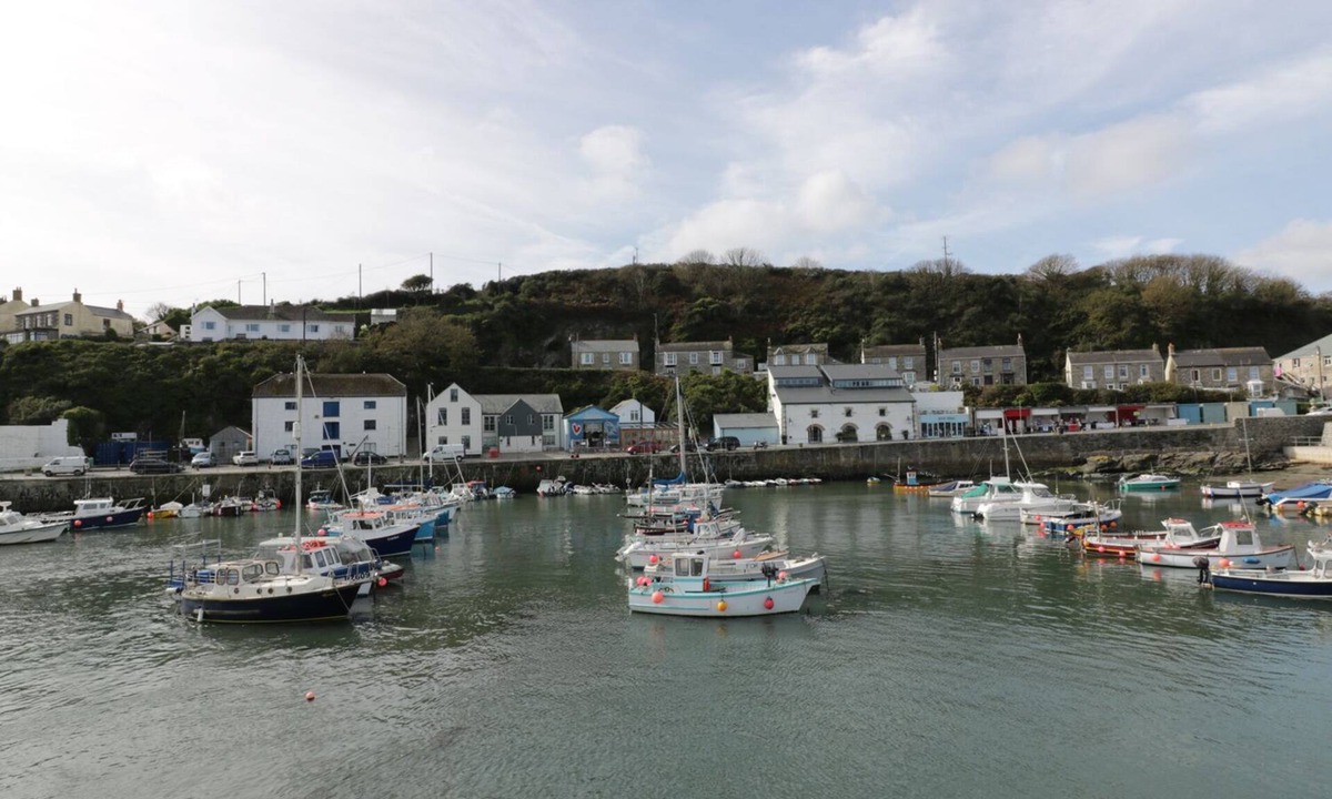 Porthleven Cottage | Kernow Cottage