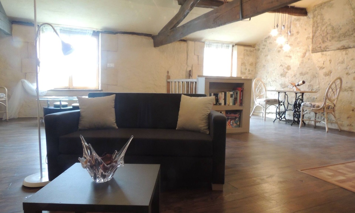 Gensac Apartment | Kestrel semi-detached apartment