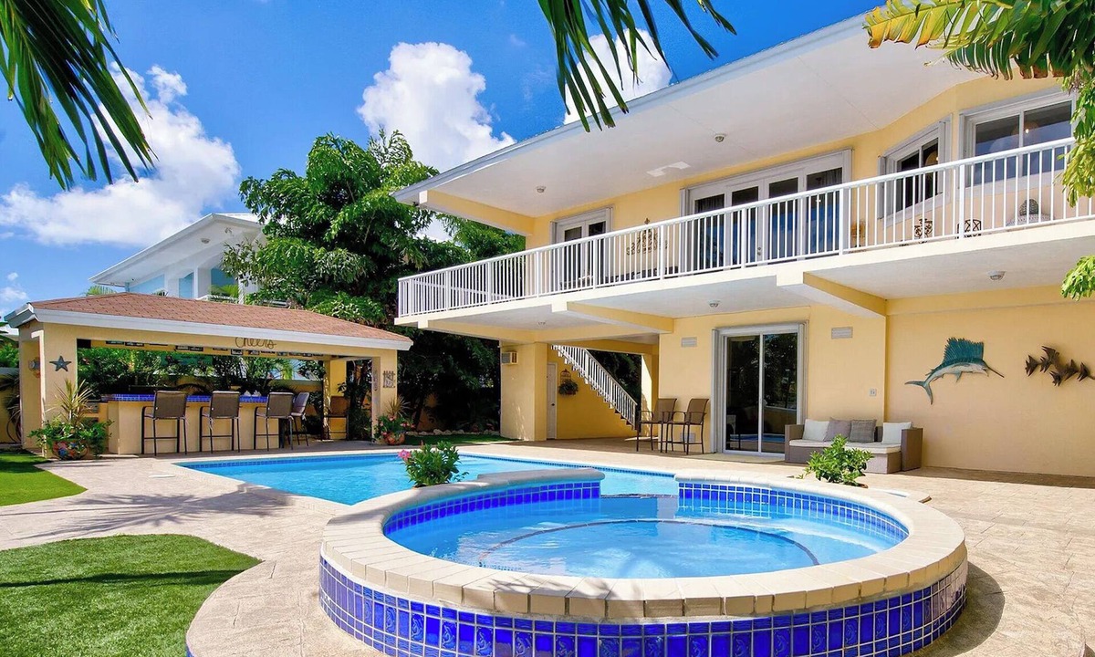 Twin Lakes House | Key Largo Canal Home - Heated Pool, Spa, 36ft Dock, Kayaks & Ocean Access