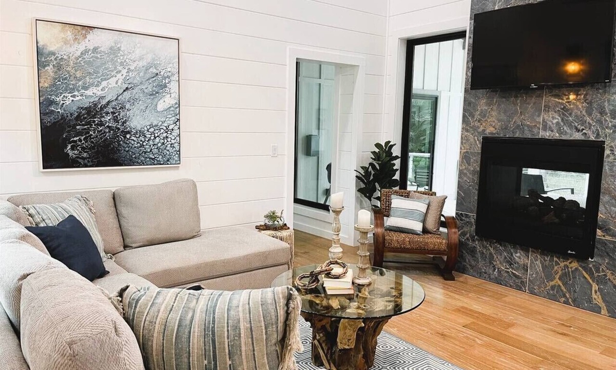 Pickens Cabin | Key West Cottage|1Bd on Resort with Pool|Clubhouse