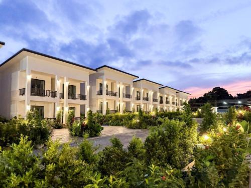 Khanom Hotel | Khanom Paradise Resort
