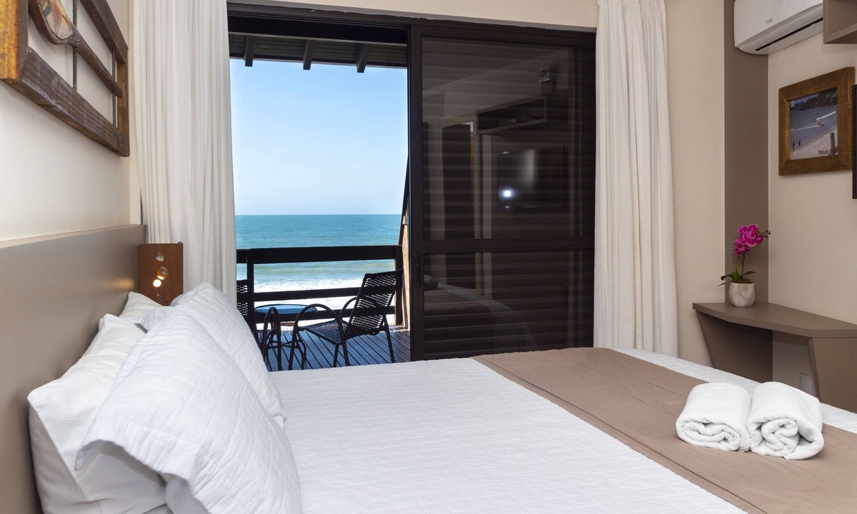 Bombas Hotel | Kia Ora Bombinhas