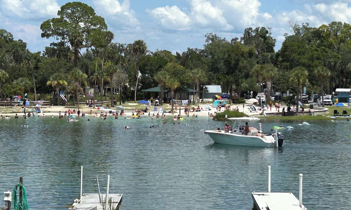 Springs at Kings Bay Condo | Kick back and relax in this Cozy 2-bedroom condo in quaint Crystal River!