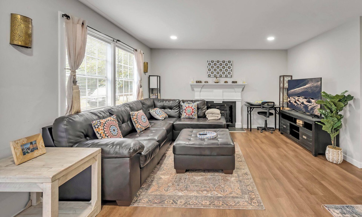Bynum House | Kids Essentials, Packnplay, Near UNC, walk to Golf Essentials,Crib