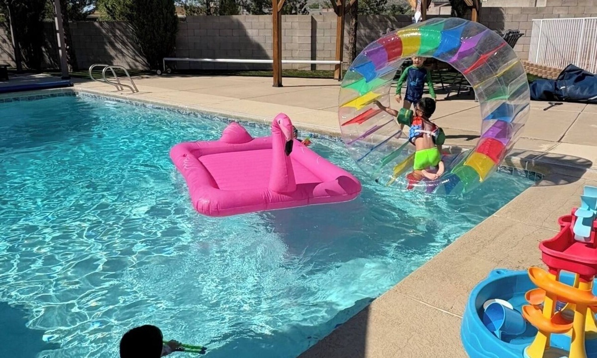 North Albuquerque Acres House | Kids Friendly 3b Suite Amazing Large Pool Mountain View Near Balloon Fiesta Park