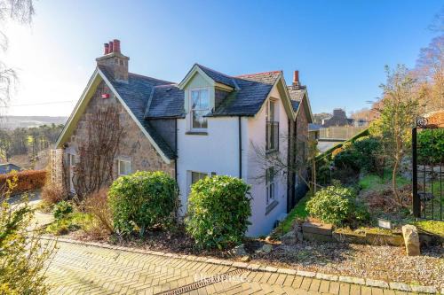 Cults House | Killiegowan Self-Catering Holiday Home in Aberdeen