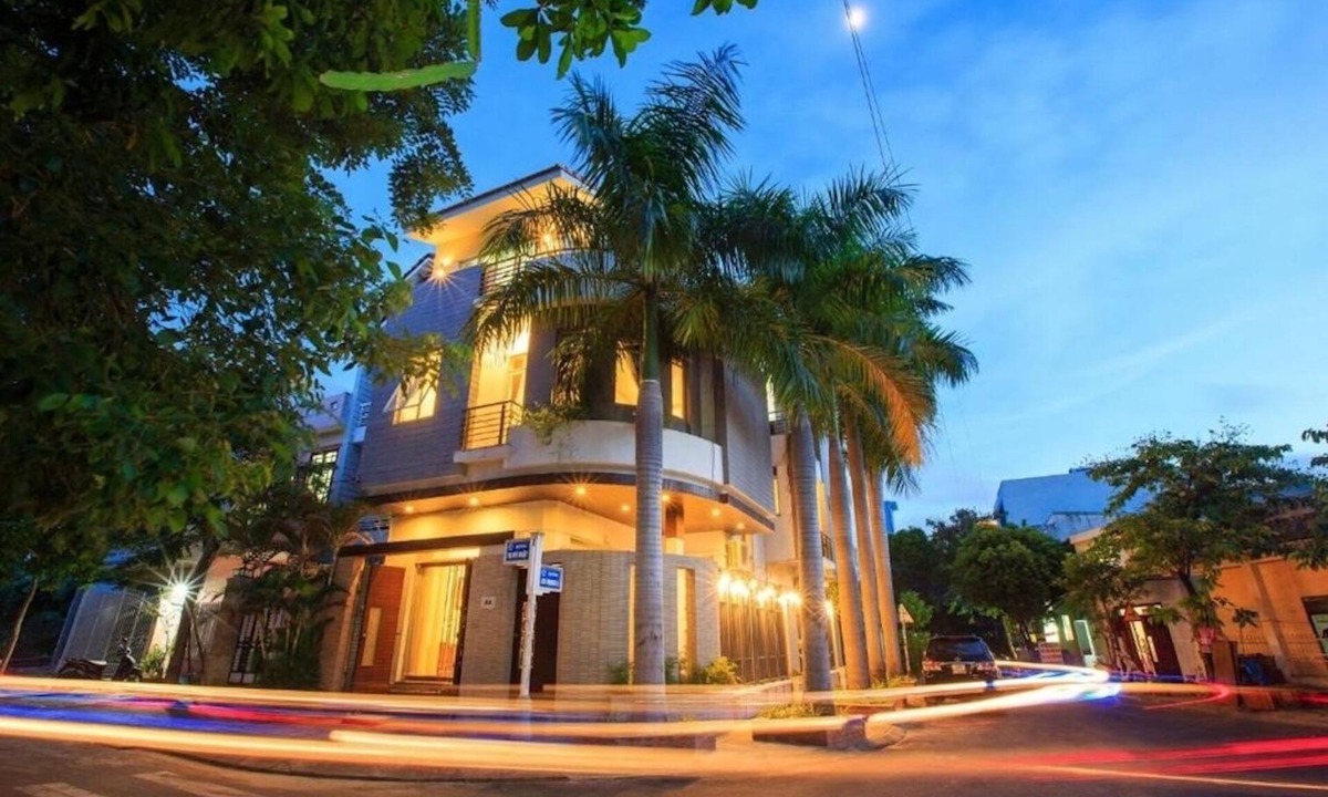 Son Tra Villa | Kim’s House Entire Villa 6-BR Near My Khe Beach