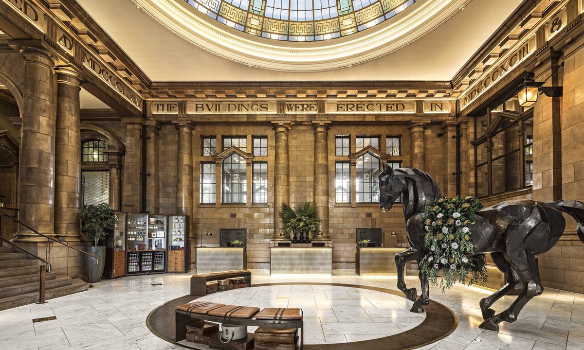 Manchester City Centre Hotel | Kimpton Clocktower by IHG