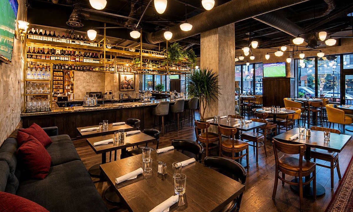 Bloor-Yorkville Hotel | Kimpton Saint George by IHG