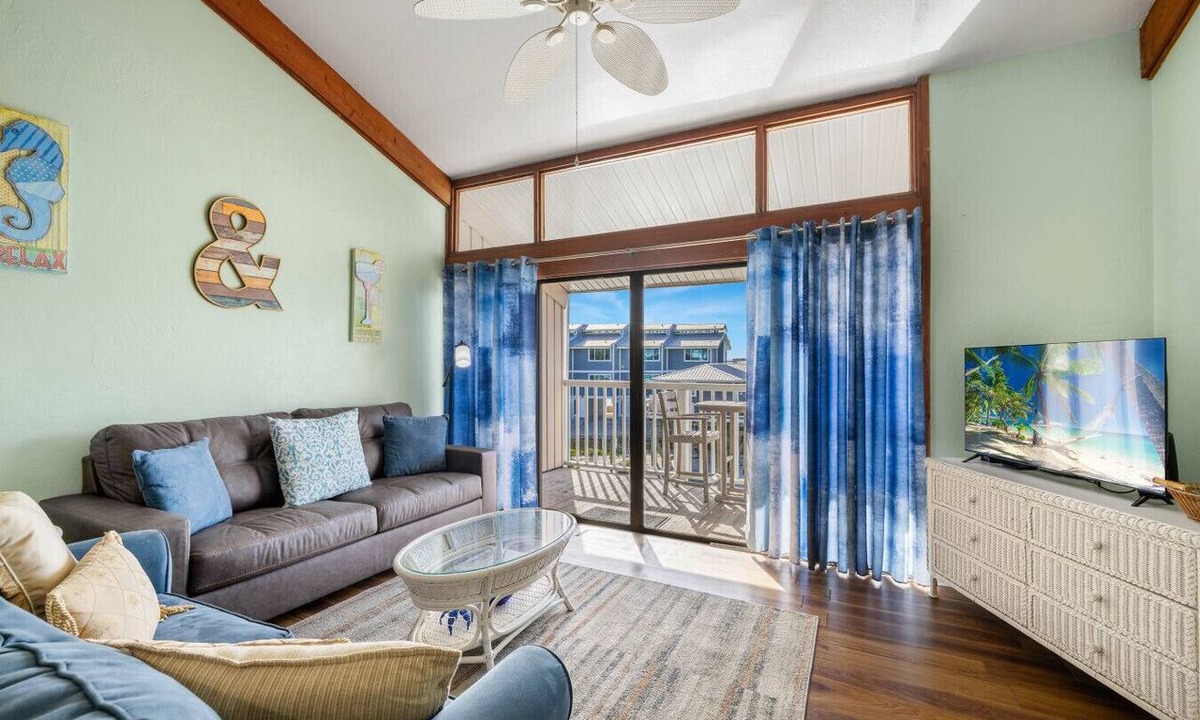 Cedar Key Condo | King Bed 🏝️ Loft Condo 🏝️ Top Floor 🏝️ Gulf view