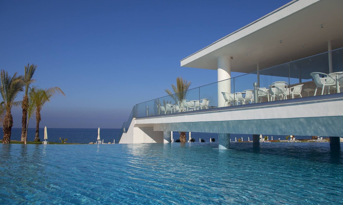 Chlorakas Hotel | King Evelthon Beach Hotel & Resort