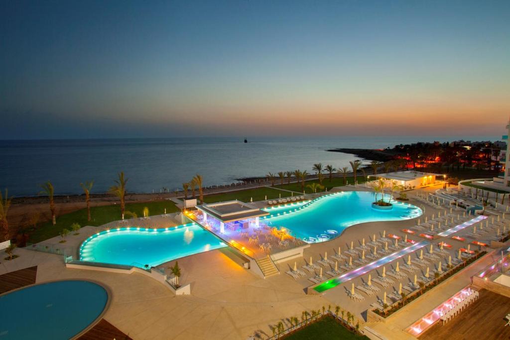 Chlorakas Resort | King Evelthon Beach Hotel & Resort