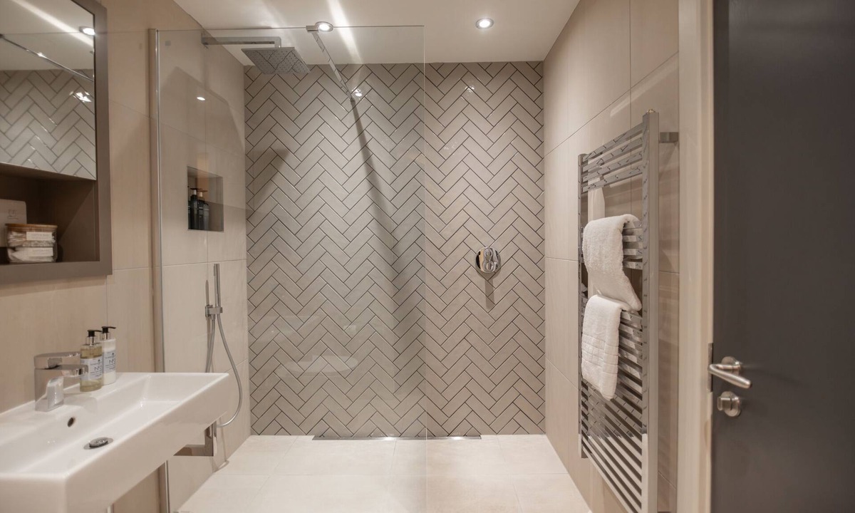 York Apartment | King's 23