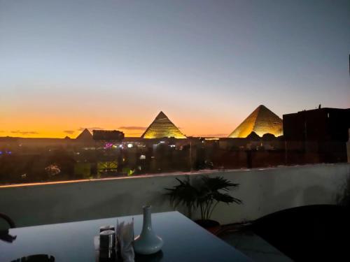 Giza Hotel | King Zoser Pyramids View-