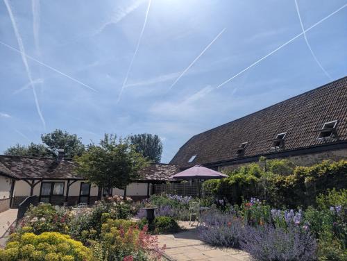 Abingdon Bed & Breakfast | Kingfisher Barn