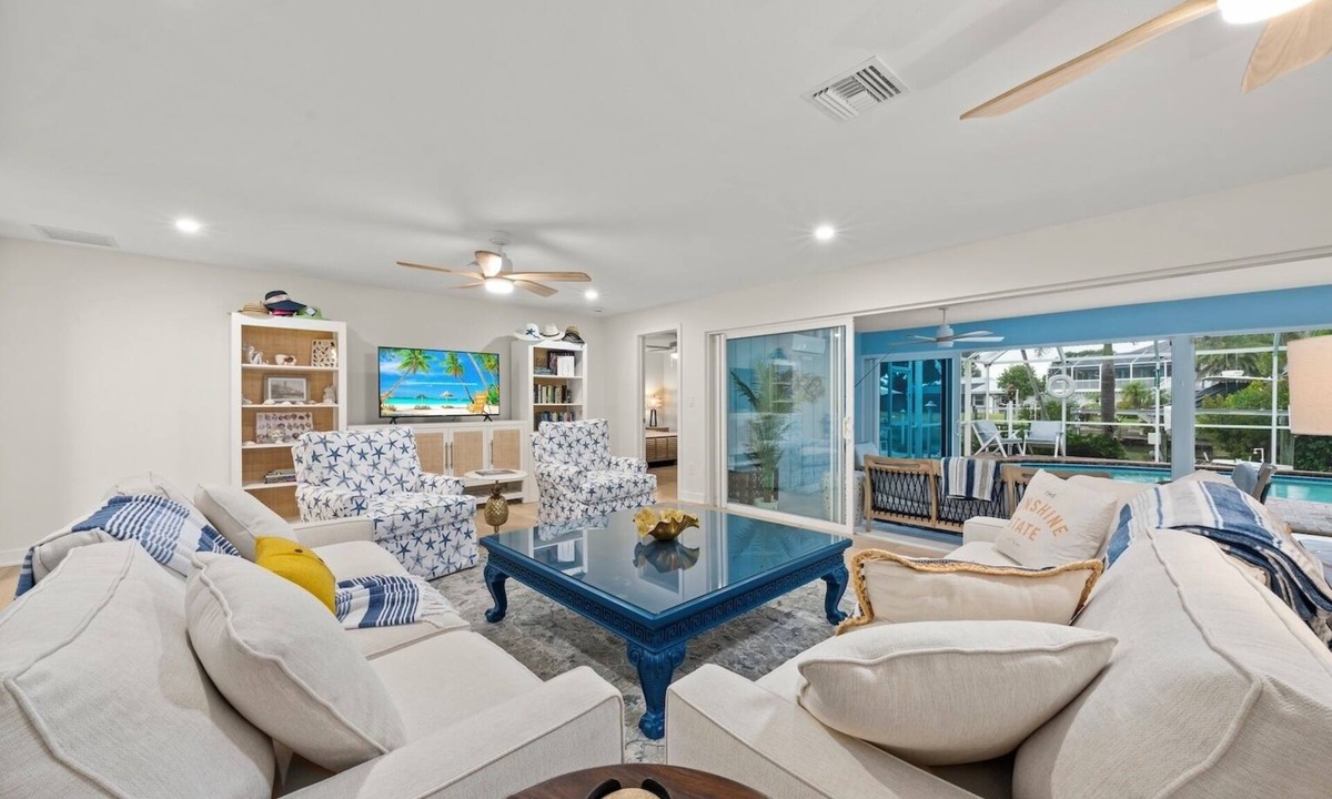 Shell Harbor House | Kings Crown Home - Elevated Coastal Living