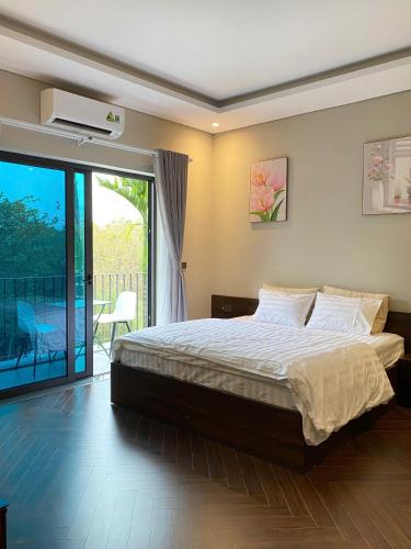 Me Linh Hotel | Kings Villa