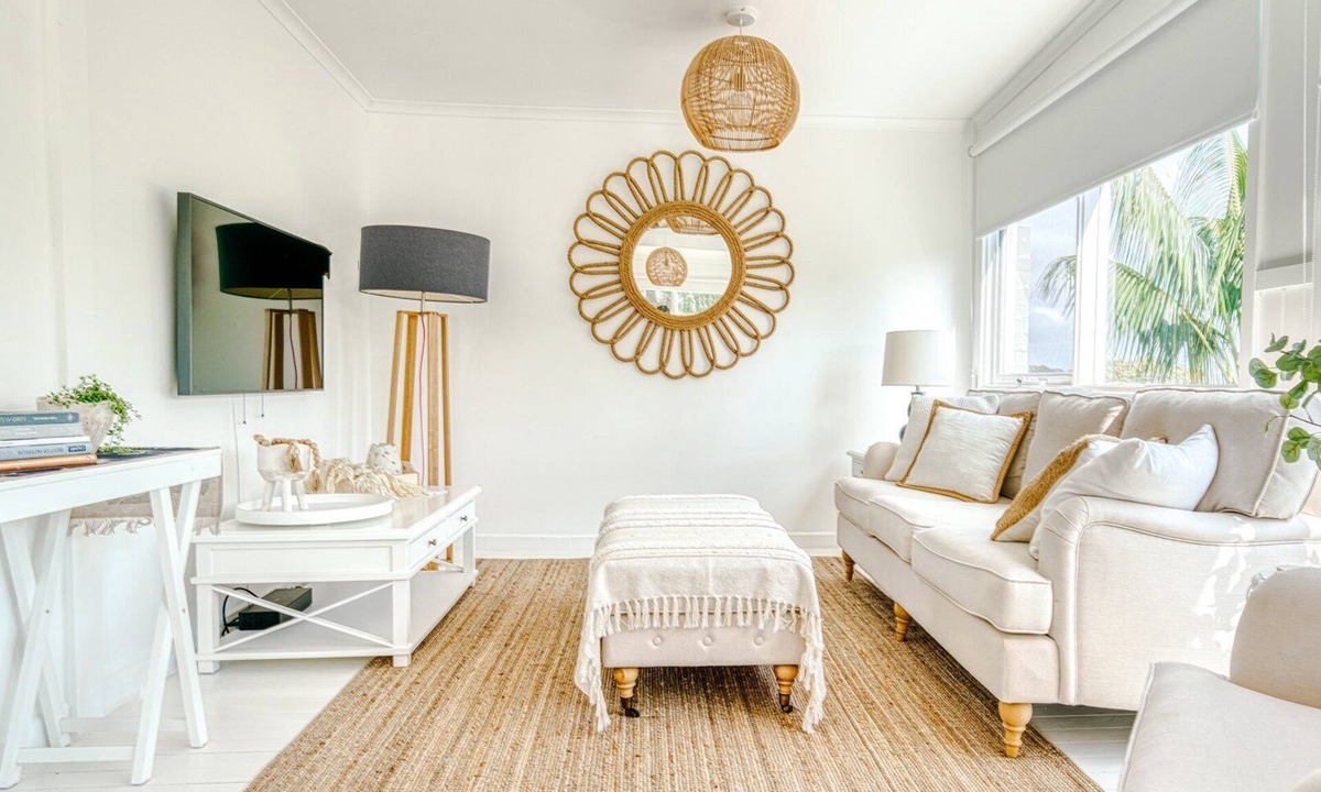 Bateau Bay House | Kipling House. Complete comfort, charm and style.