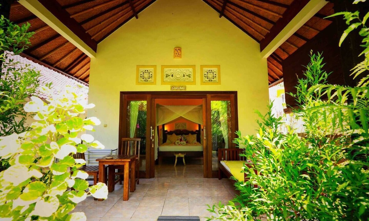 Purwakerti Cottage | Kirana Homestay - Sunshine Bungalow