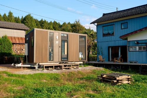 Nagaoka House | Kirisawabase Tiny House by Tiny Away