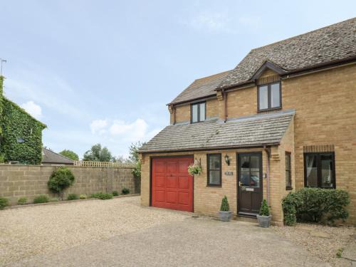 Syresham House | Kite Cottage