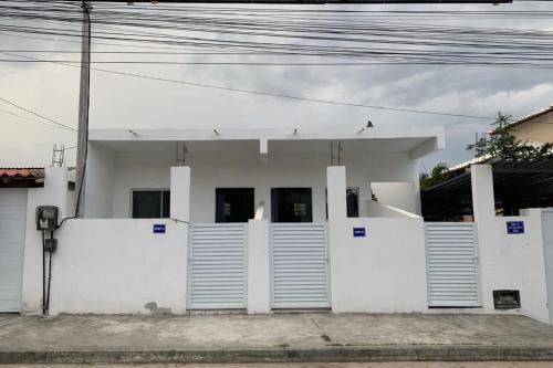 Jacone House | Kitnet céu e mar