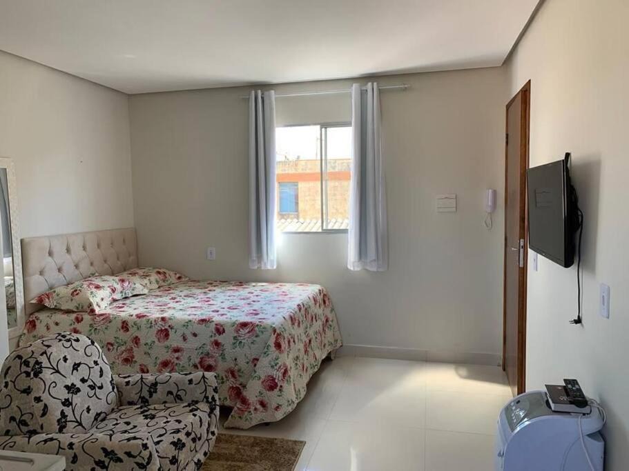 Vila Regina Apartment | kitnet208 No centro,c linda vista , tv smart e ar