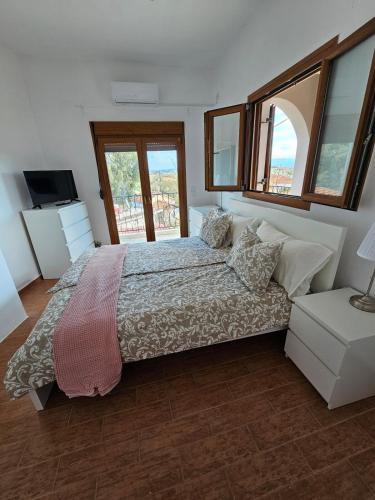 Kalloni House | KlaireyBelles